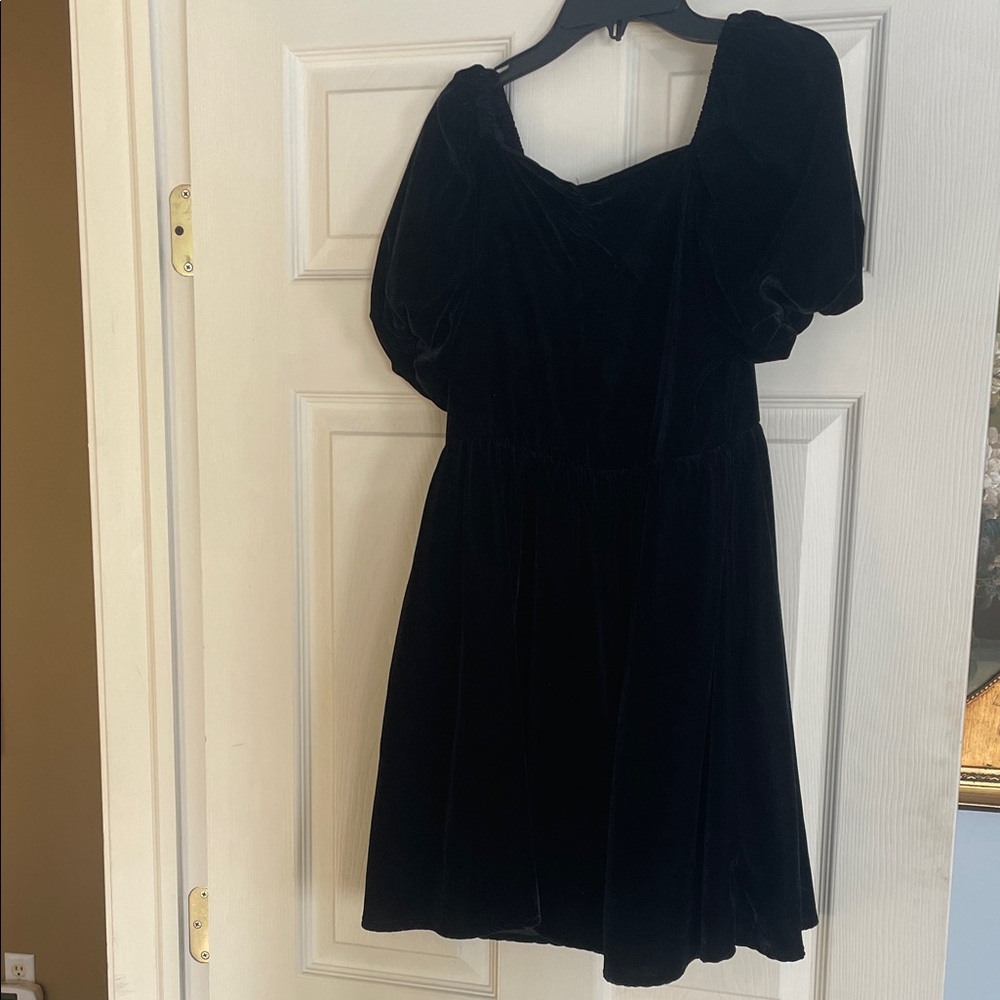 Elegant Black Velvet Kids Dress